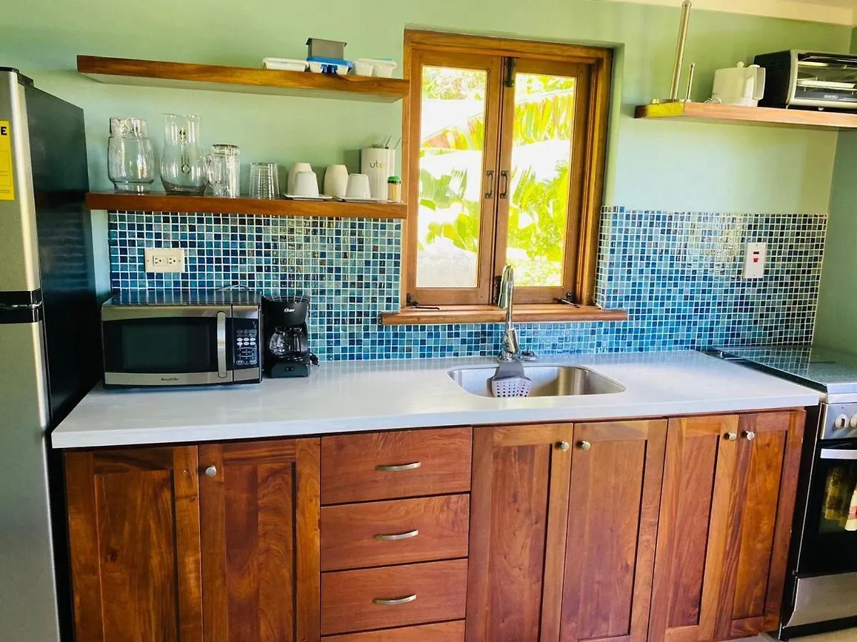 Palm Lane At Oracabessa Hill Cottages -Cozy 1-Bedroom Villa
